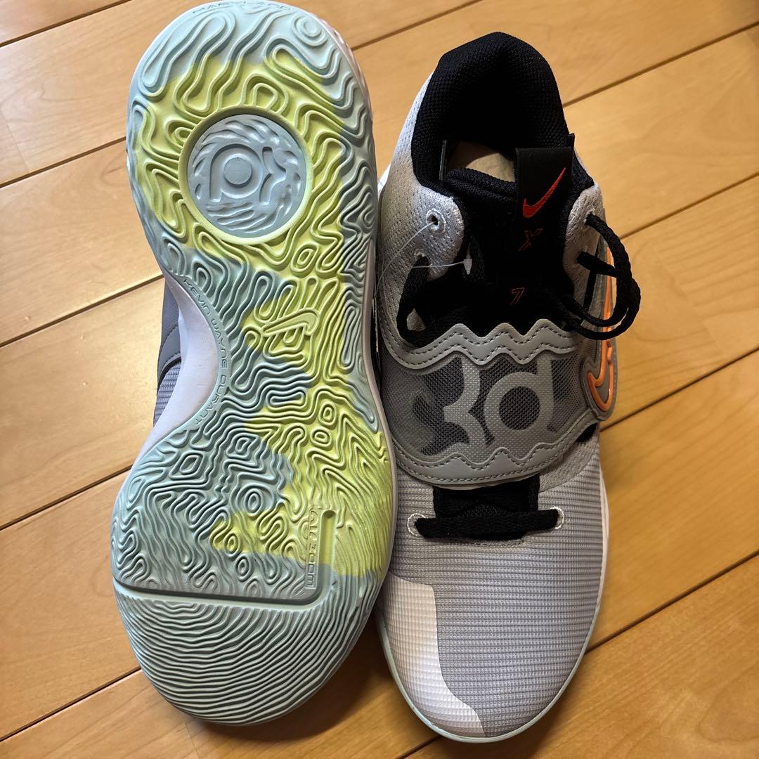 シューズ(男性用) NIKE KD TREY 5