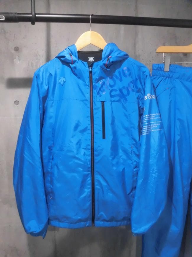 美品 デサント EKS+THERMO セットアップ L 上下セット メンズ 青