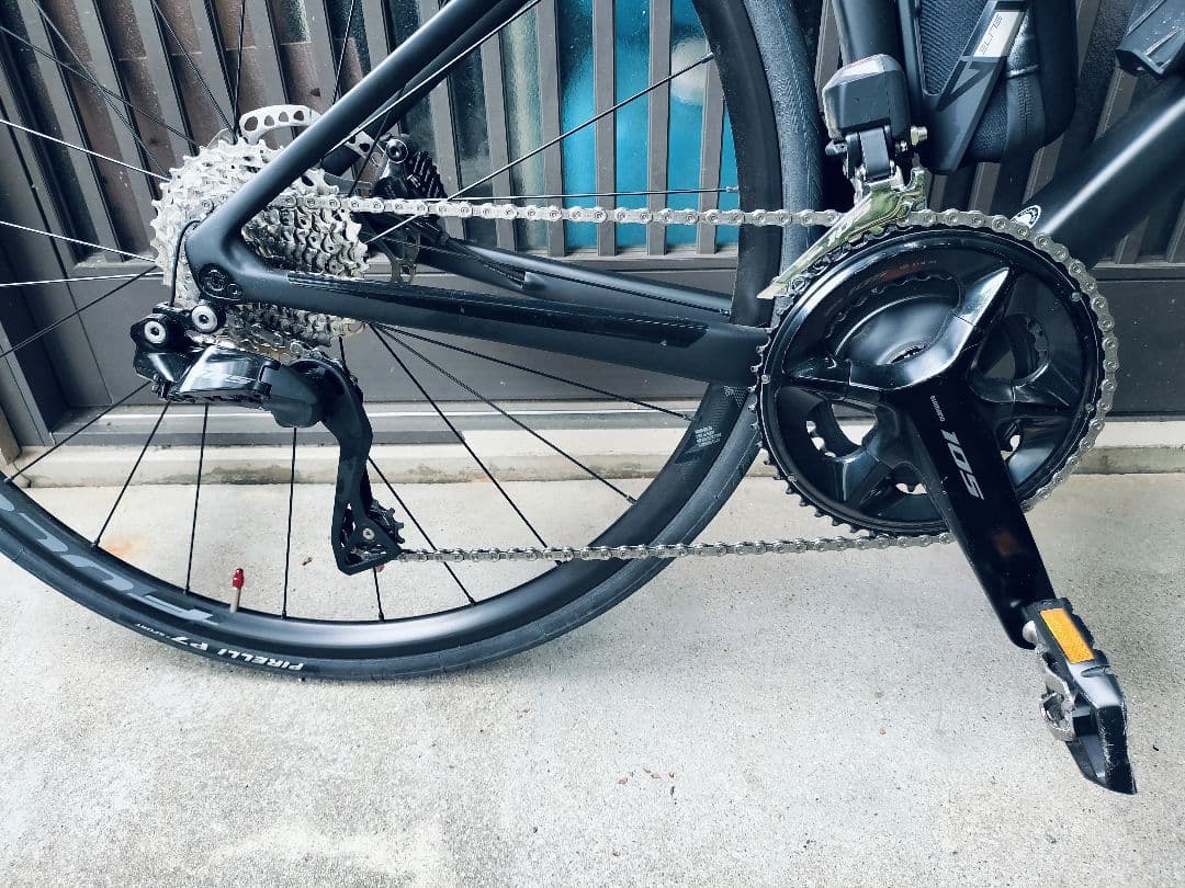 COLNAGO V3 105　Di2　420s グレー/レッド