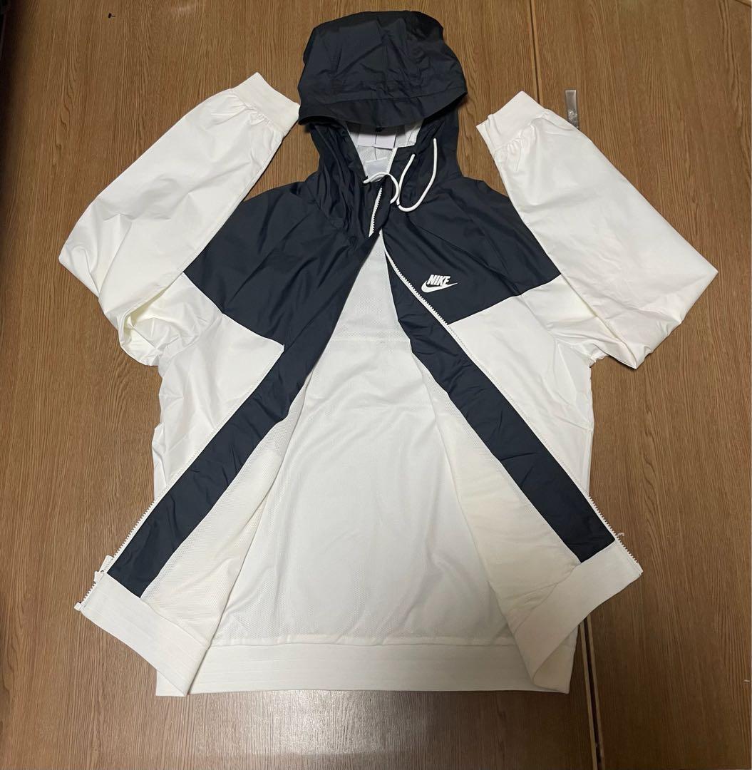 【新品】ナイキ スポーツウェア ウィンドランナー　メンズジャケット　XLサイズ