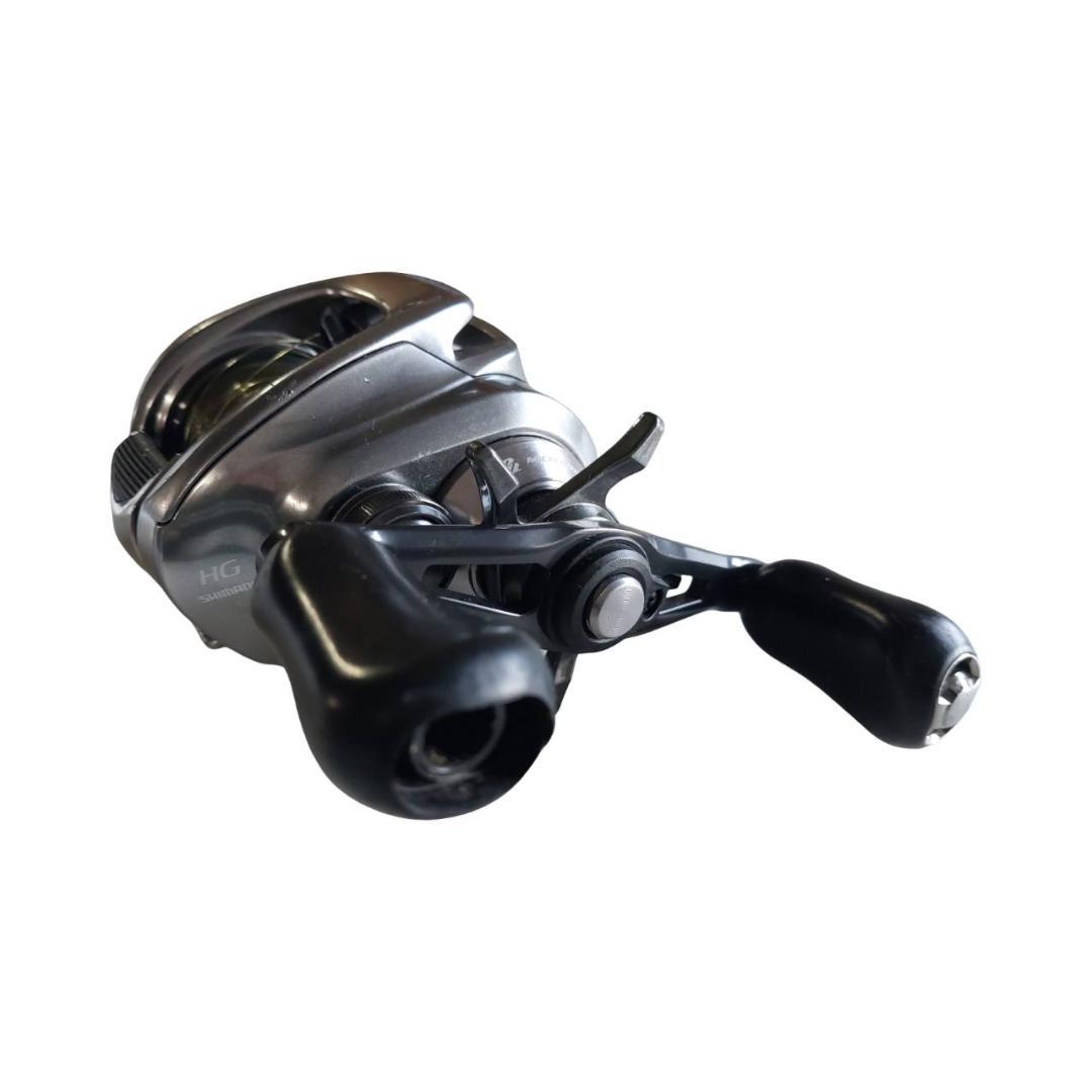 シマノ 16 メタニウムMGL HG SHIMANO 右ハンドル　リール