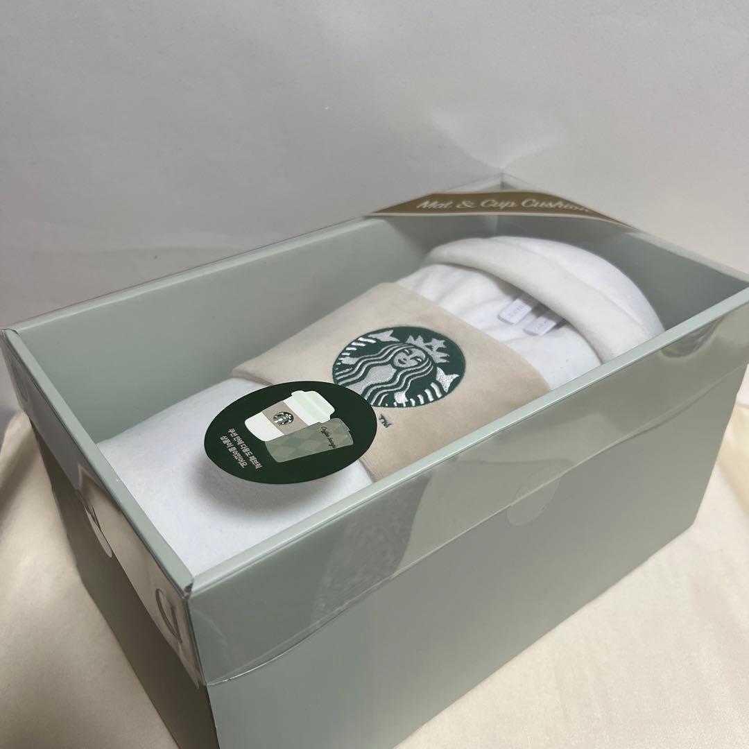スタバ　韓国　ブランケットMat & Cup Cushion クッション　毛布