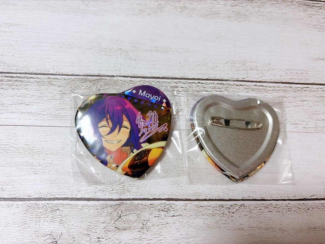 あんスタ　礼瀬マヨイ　ハート缶バッジ　宝石心晴