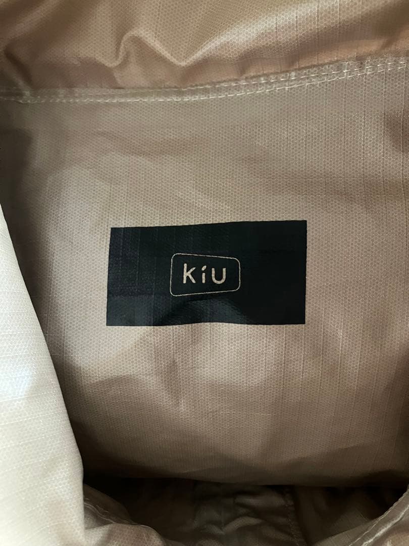 美品　kiu キウ　ユナイテッドアローズ　レインポンチョ　ベージュ　コート