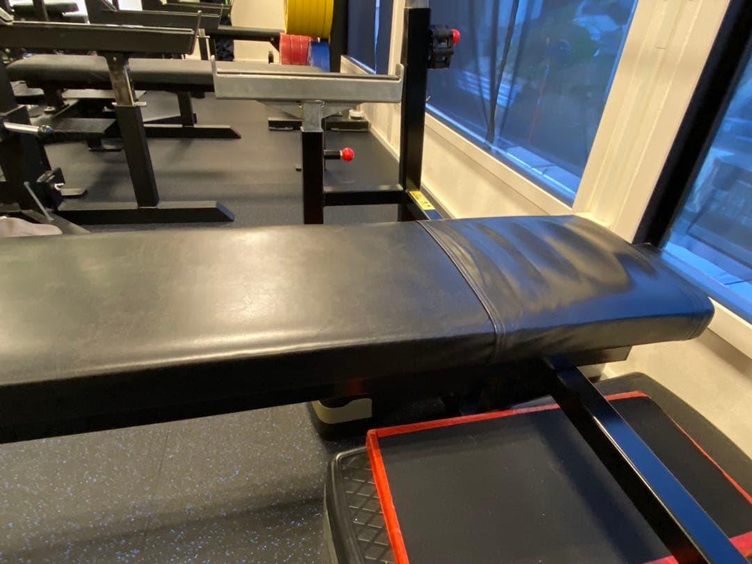 THINK FITNESS ベンチプレス台