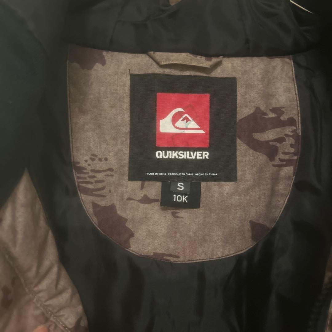 QUICKSILVER スノーボードジャケット Sサイズ 迷彩柄