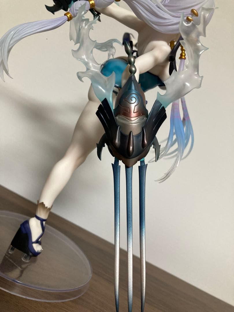 リラ 水着Ver. 1/7 フィギュア