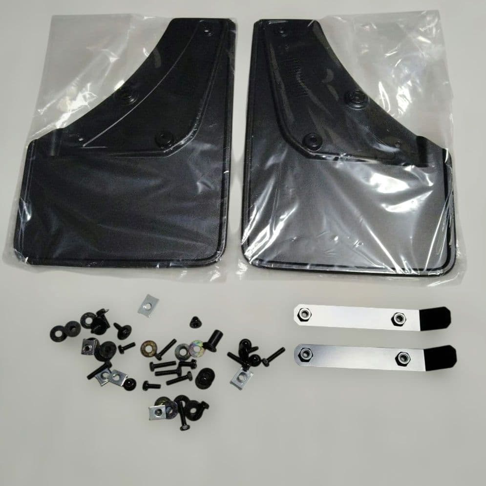 スズキ純正用品 ブラック マッドガード 取り付け金具付き
