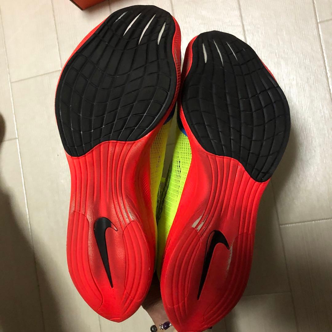 NIKE ズームX ヴェイパーフライネクスト％ 2