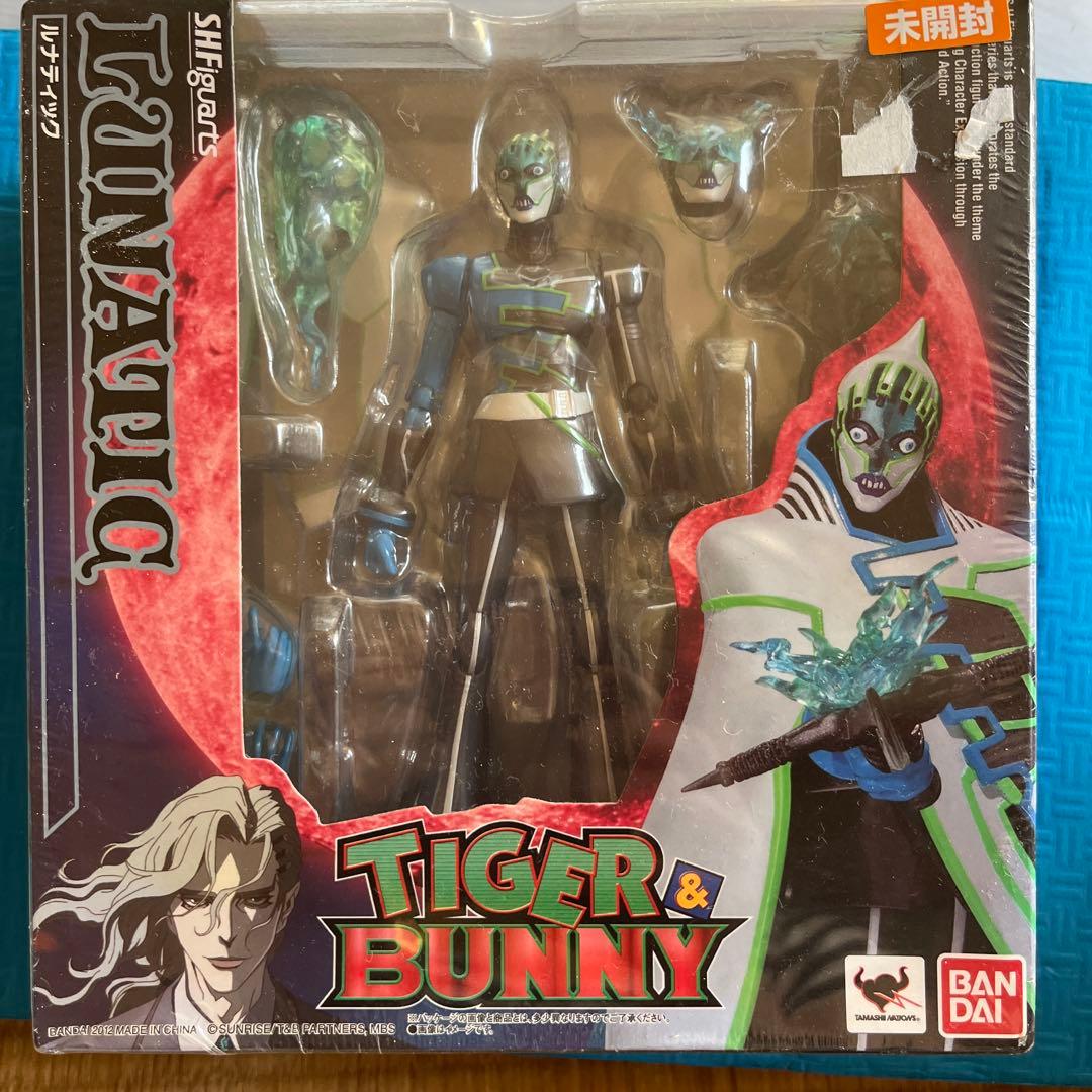 特撮 SHFiguarts Lunatic TIGER & BUNNY