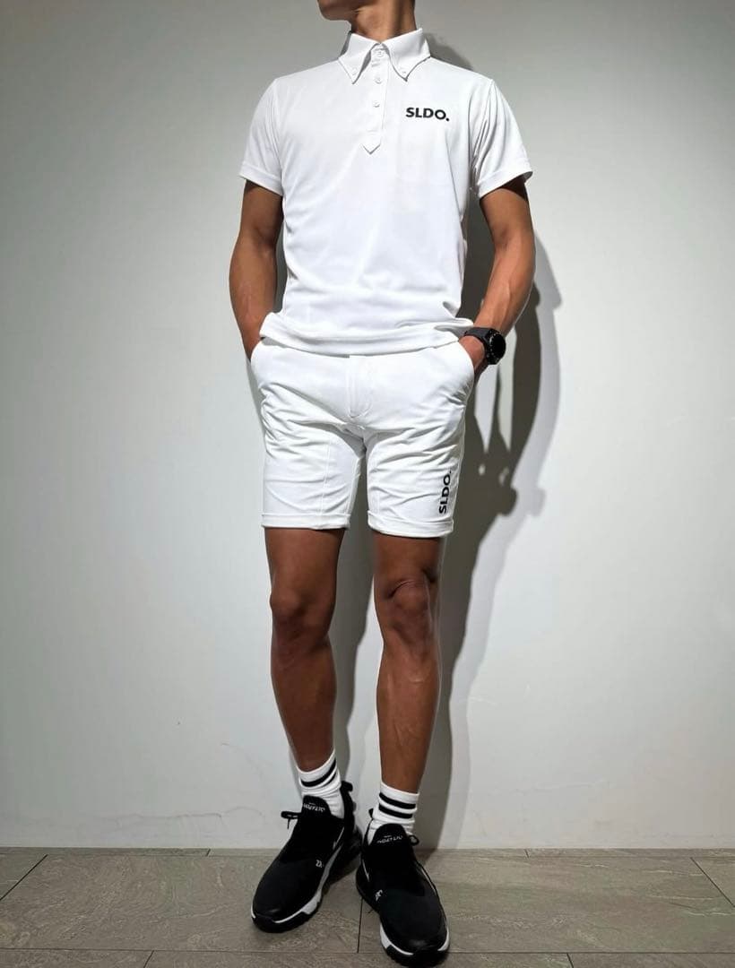 SLDO. ホワイトパンツ ウエストゴム　Sサイズ　白　ハーフパンツ　エスルド