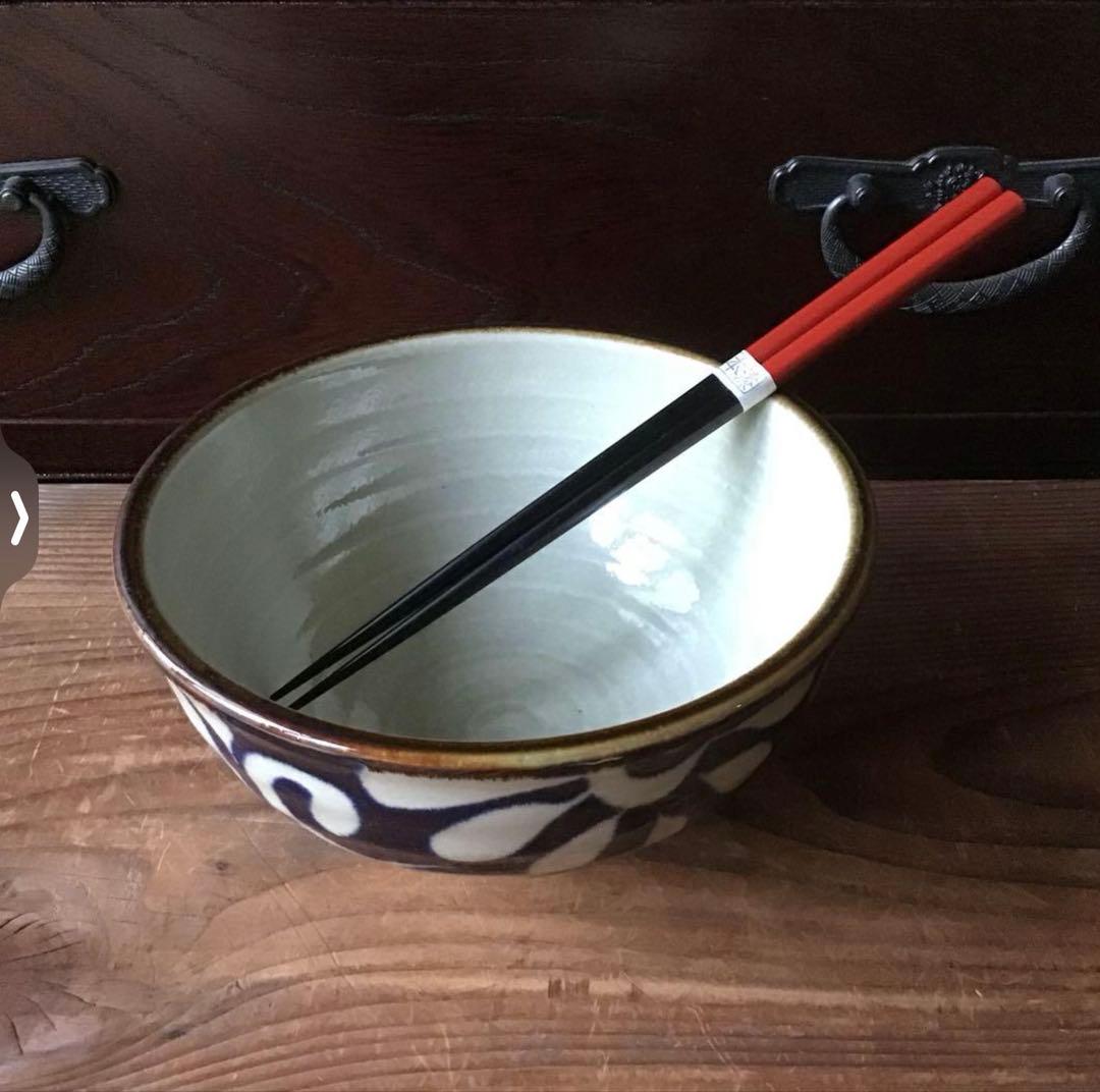 まゆです。新品美濃焼　琉球ヌキ瑠璃唐草　染付麺鉢　大きめ丼4枚セット