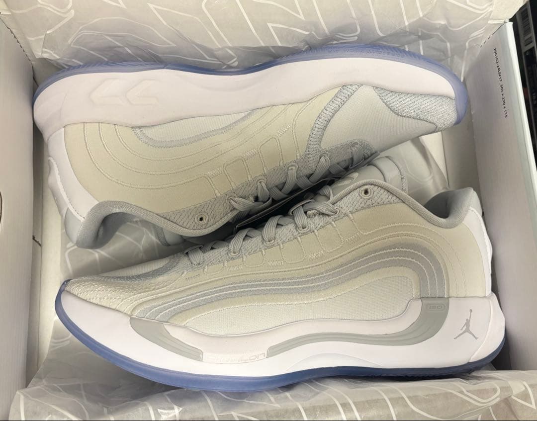 新品 NIKE ルカ 4 PF バスケットボールシューズ 26.0cm