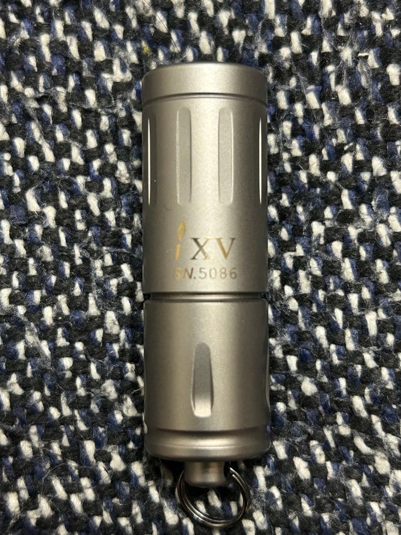 OLIGHT (オーライト) iXV : Ti 15周年記念モデル ★限定品★