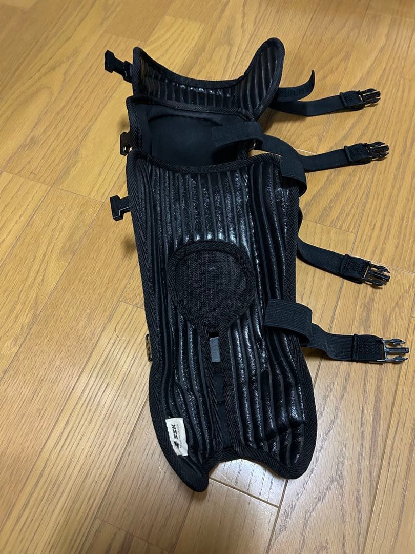 【中古】SSK硬式用球審レガース