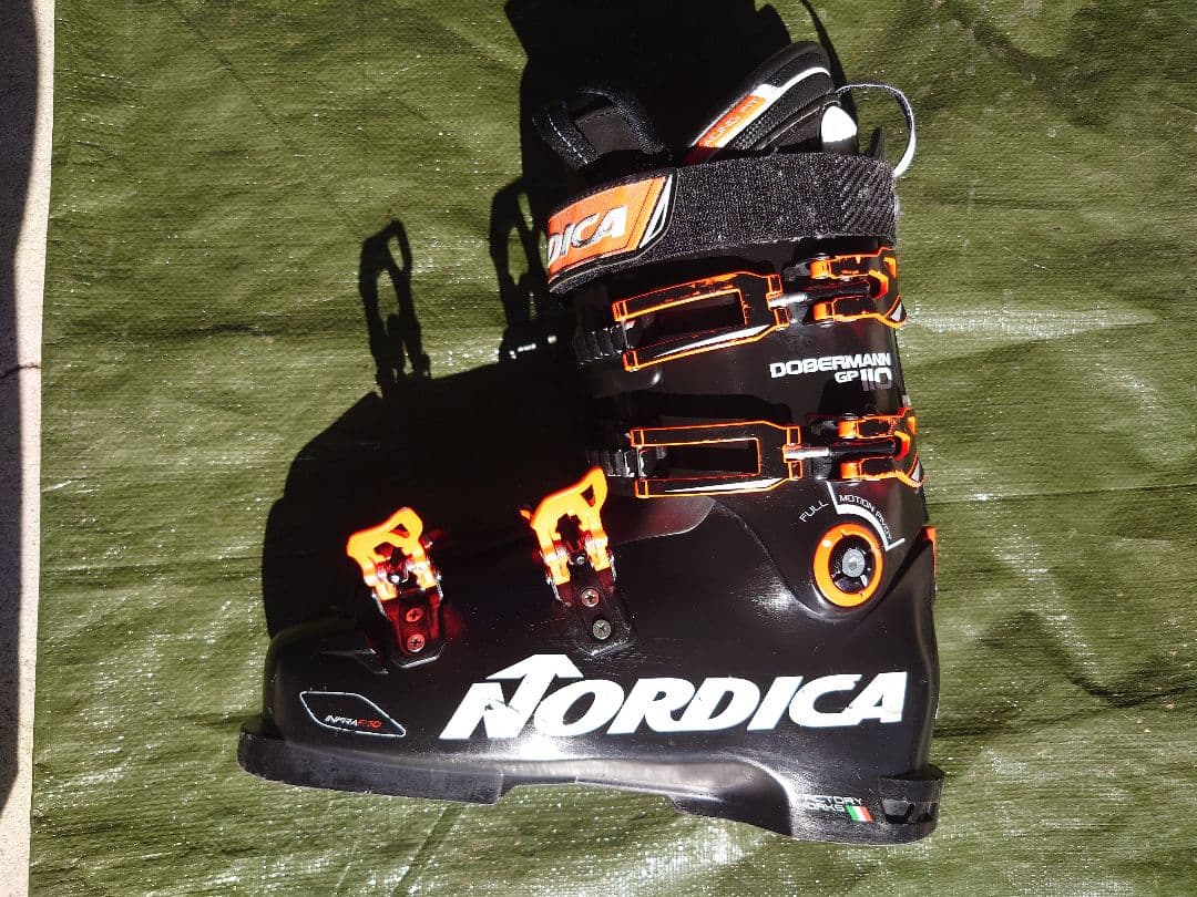 Nordica Dobermann GP 110 スキー用ブーツ