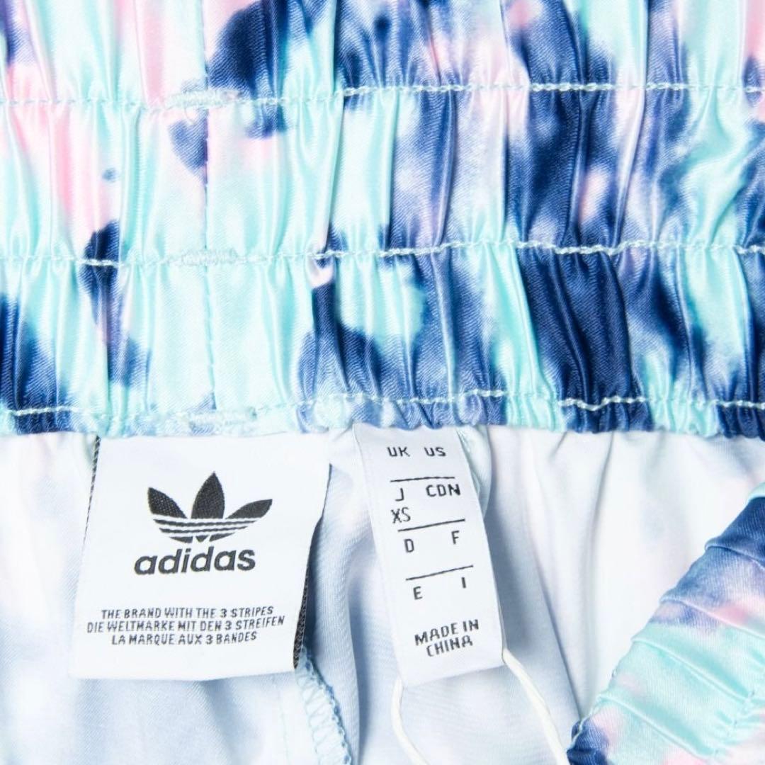 【未使用品 】タグ付き adidas アディダス トラックパンツ サテン 総柄