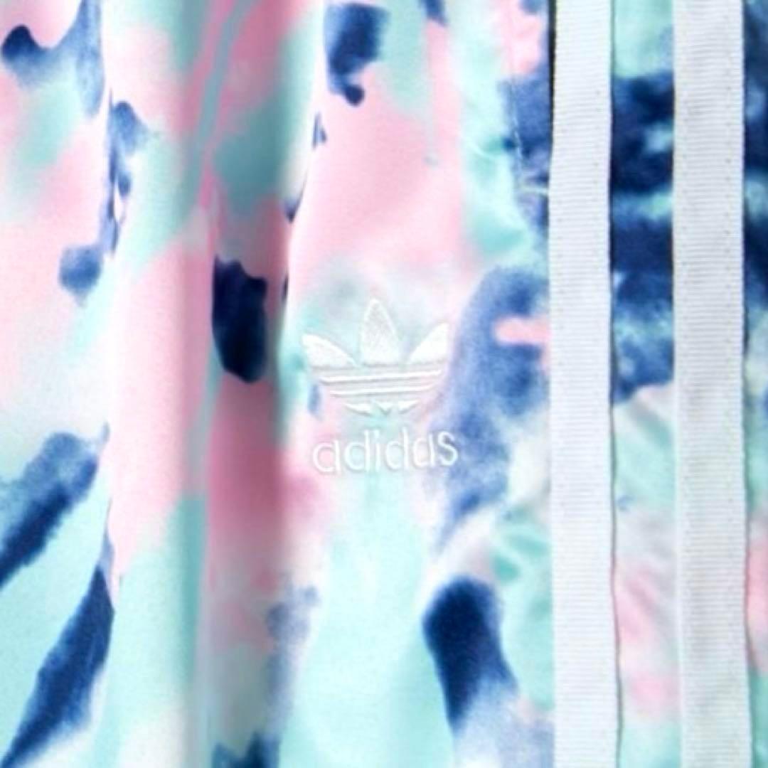 【未使用品 】タグ付き adidas アディダス トラックパンツ サテン 総柄