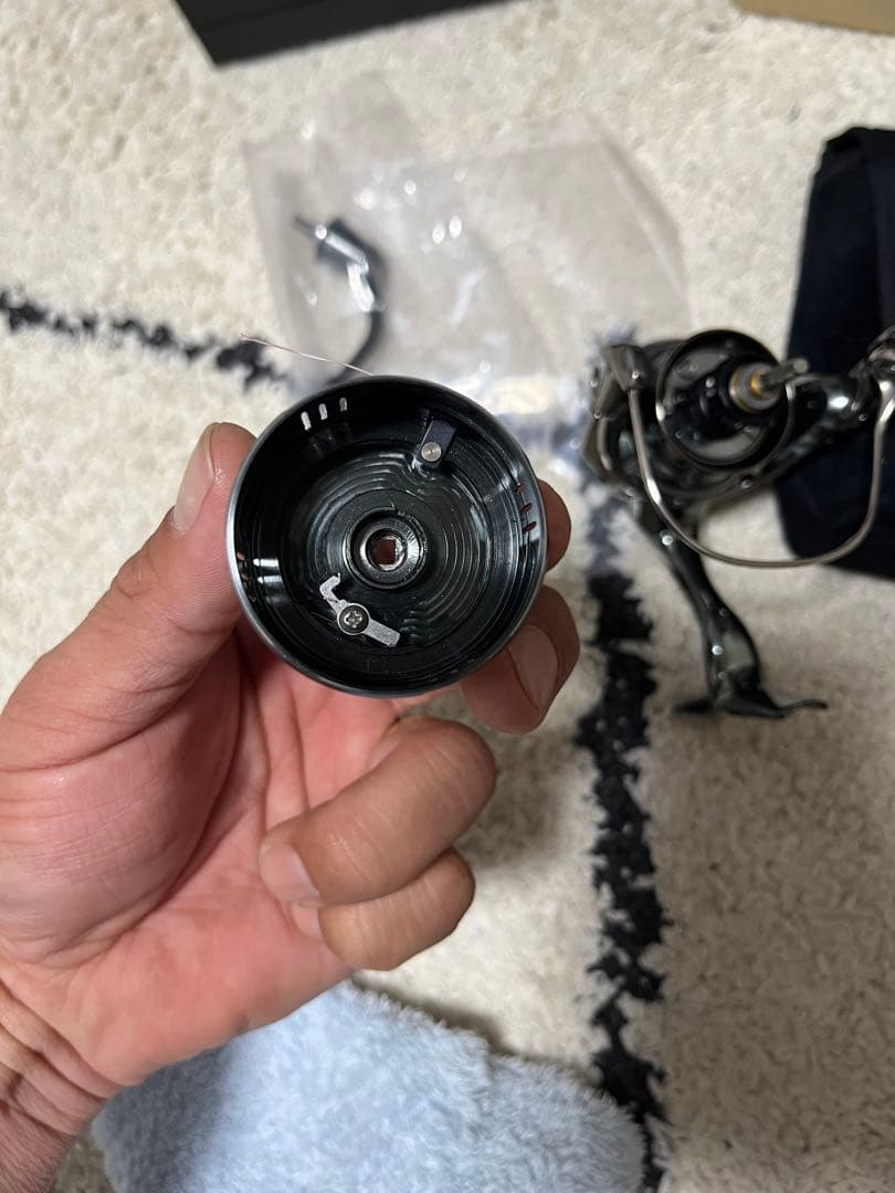 シマノ22ステラC2500S美品SHIMANO STELLA夢屋スタンド付き