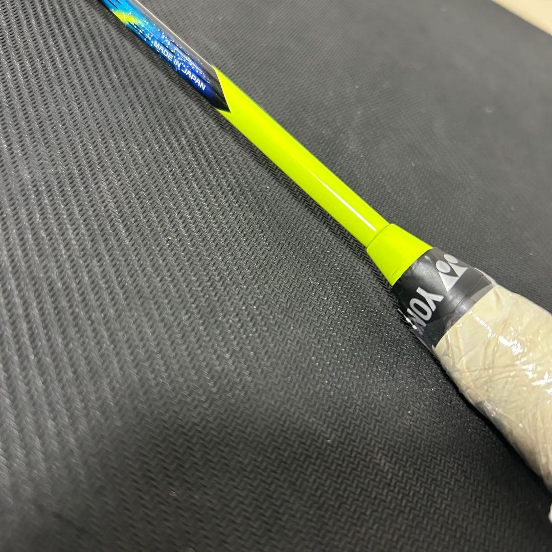 【廃盤品】YONEX アストロクス77 ASTROX77 バドミントンラケット