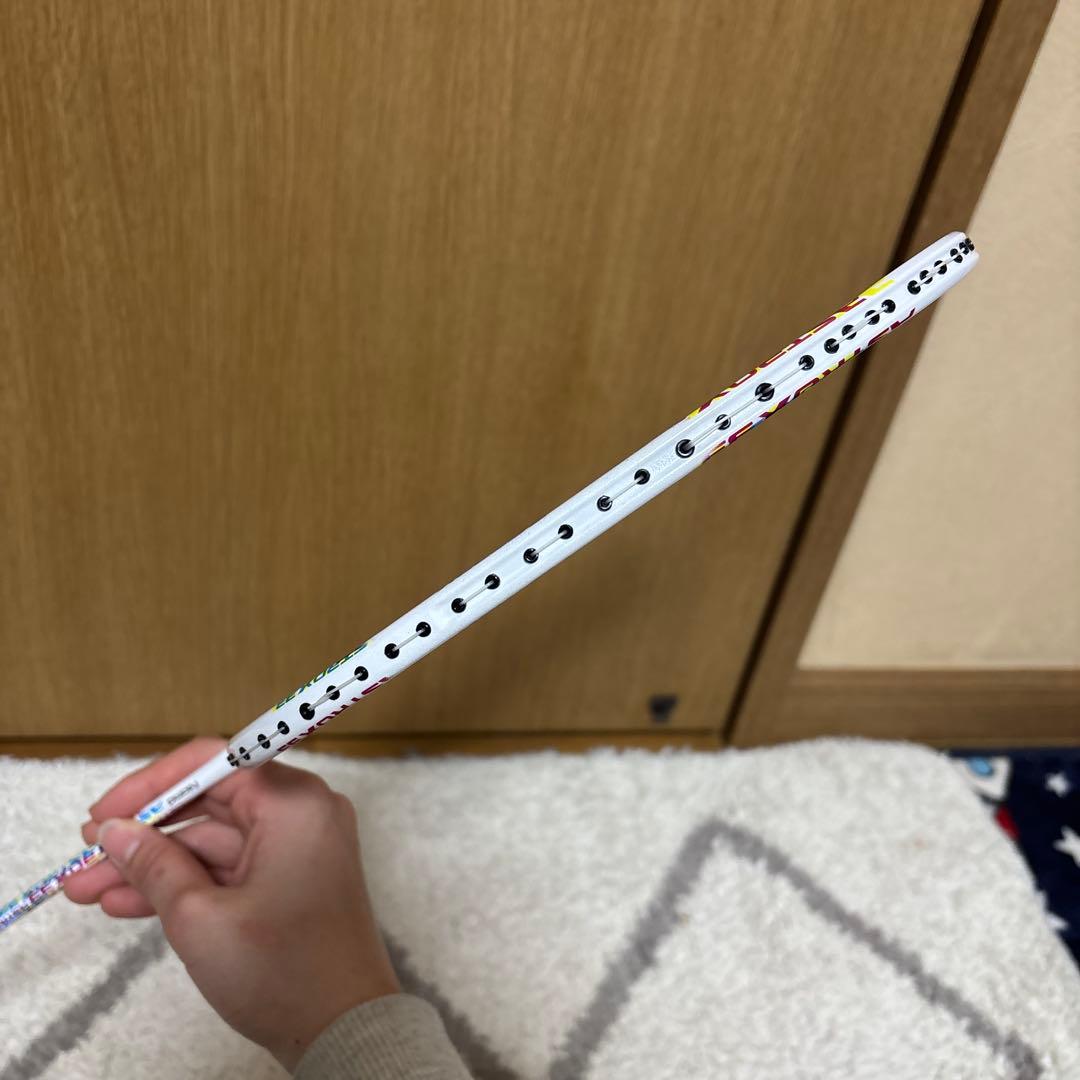 YONEXバドミントンラケット アストロクス33
