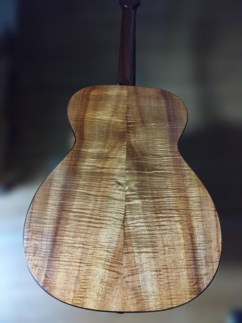 iseman アイスマンギター