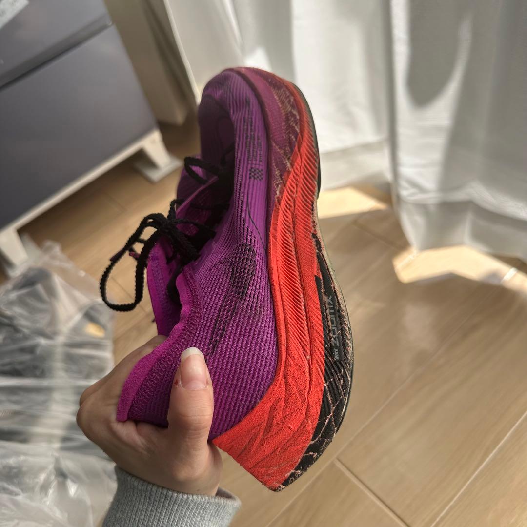 NIKE ヴェイパーフライ 23.5cm