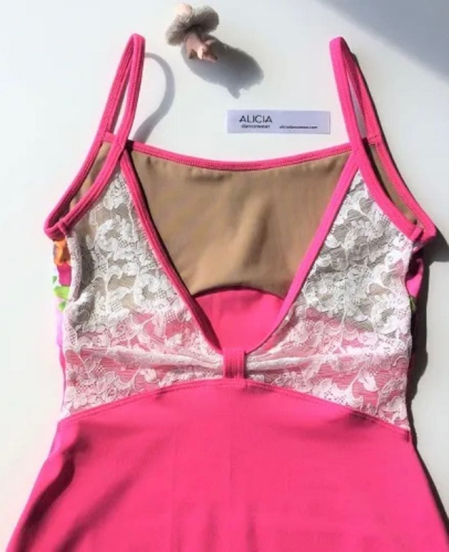 ALICIA dancewearのフラワープリント レオタード　Sサイズ