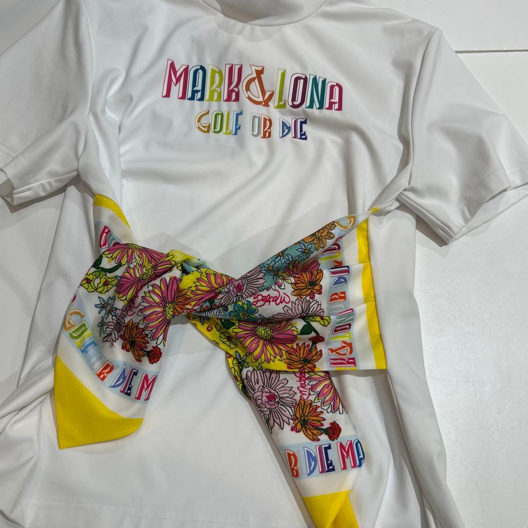 新品❤️マークアンドロナ❤️モックネック