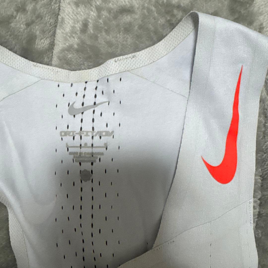 Nike エアロスイフト ランニングシャツ Ｌサイズ