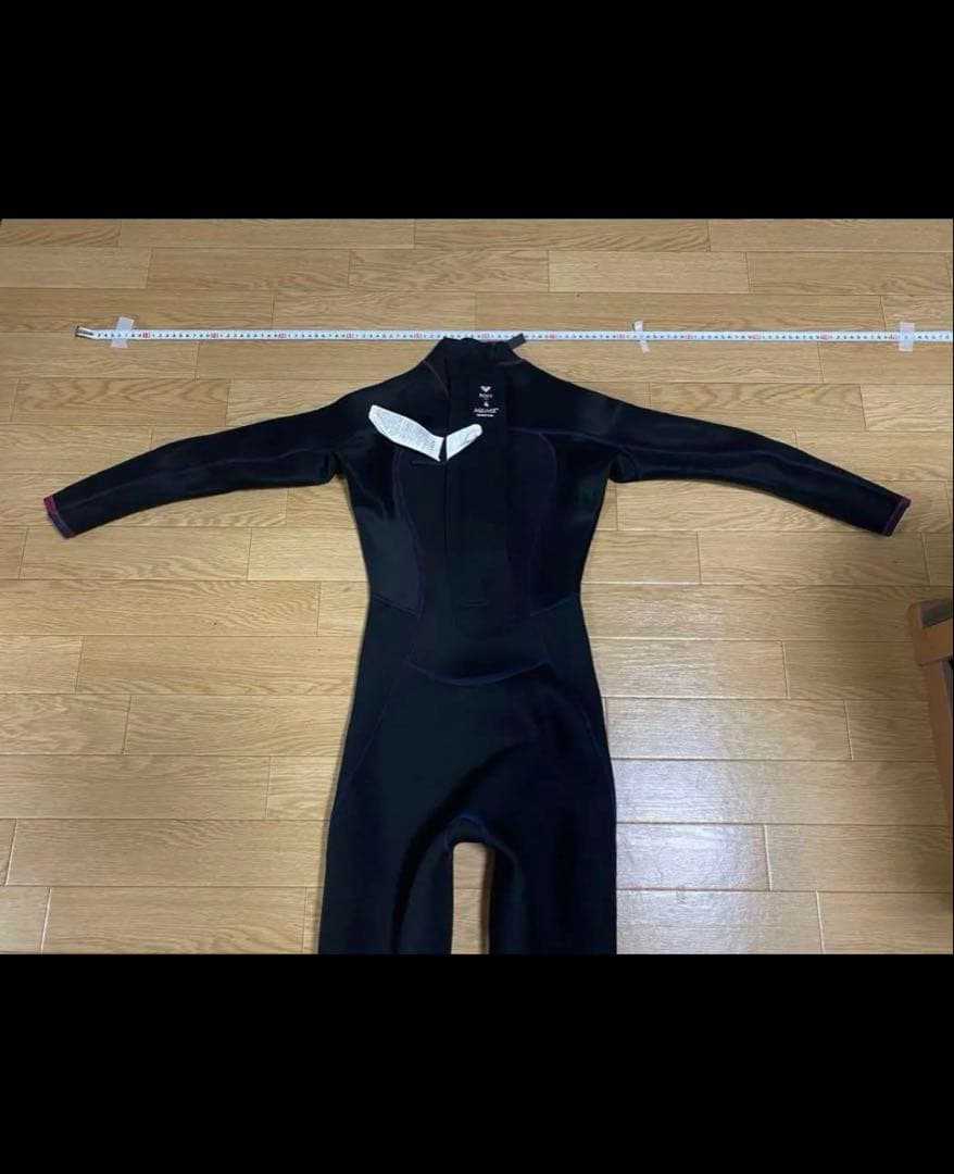 ROXYウエットスーツレディース4(M相当)