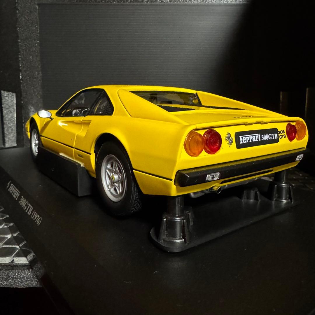 絶版 京商 1/18 フェラーリ 308GTB 1976 イエロー