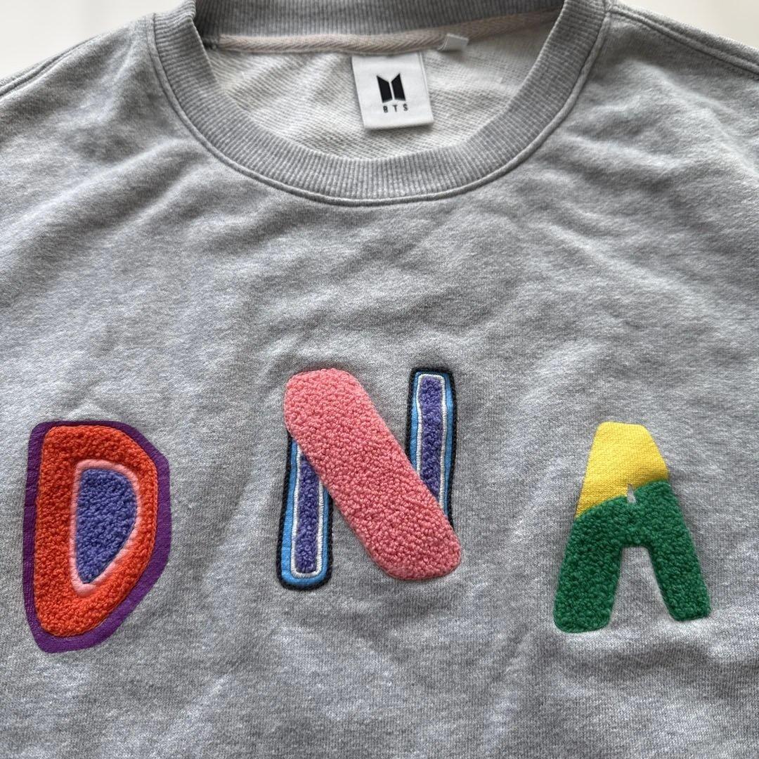 BTS （防弾少年団）DNA グレー スウェットトレーナー Lサイズ