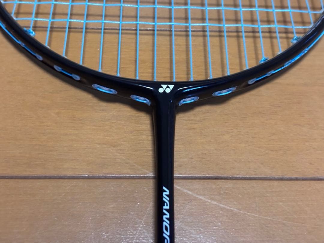 YONEX NANOFLARE 200 バドミントンラケット