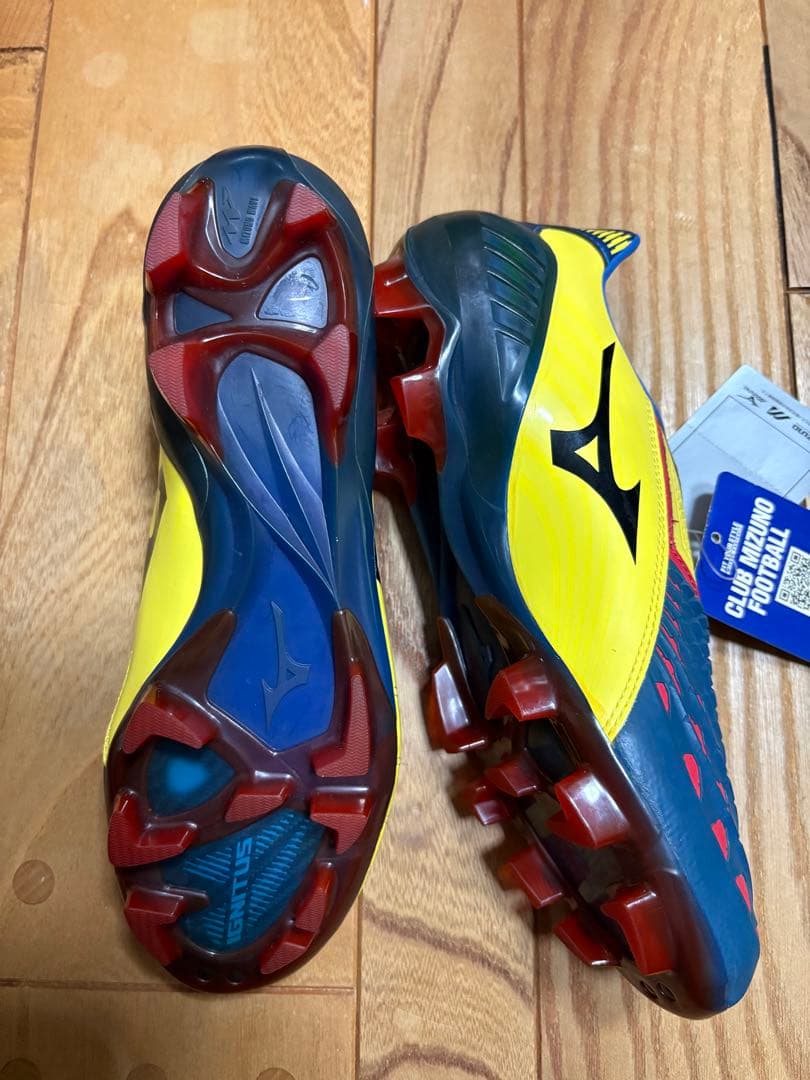 新品　超激レア　大特価　ミズノ　ウェーブイグニタス 3 MD 25cm 本田圭佑