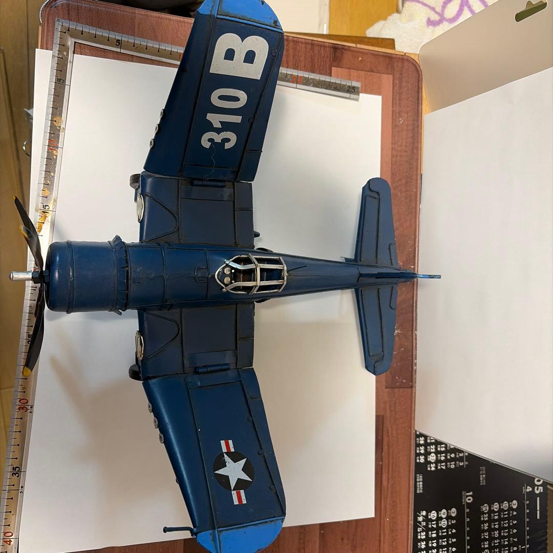 戦闘機 鉄製 置物 模型 飛行機 レトロ 手作り ブリキ ファイターF4U