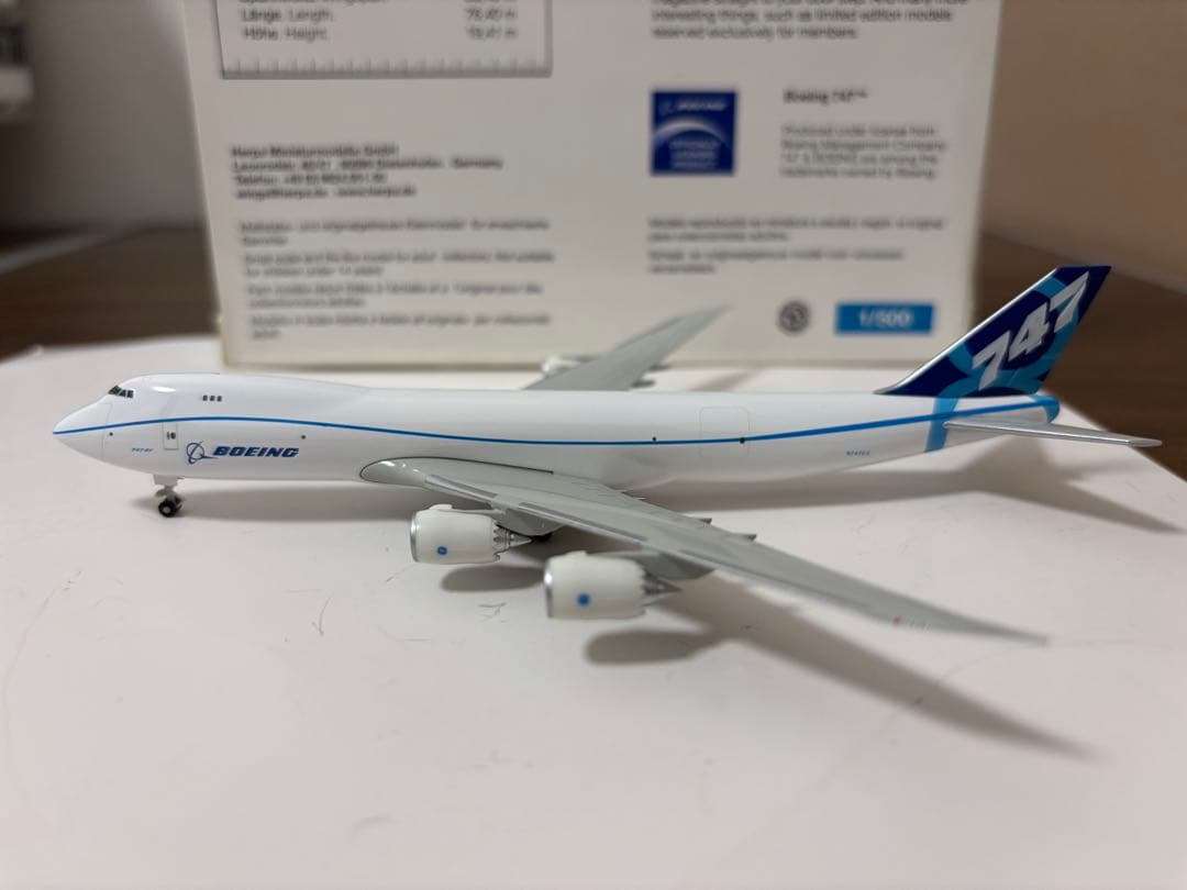 航空機・ヘリコプター B747-8F Flight Test livery herpa 1/500