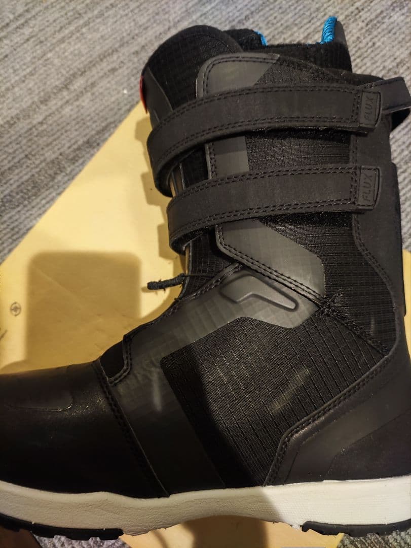 24-25モデル FLUX スノーボードブーツ HB-BOA 右足