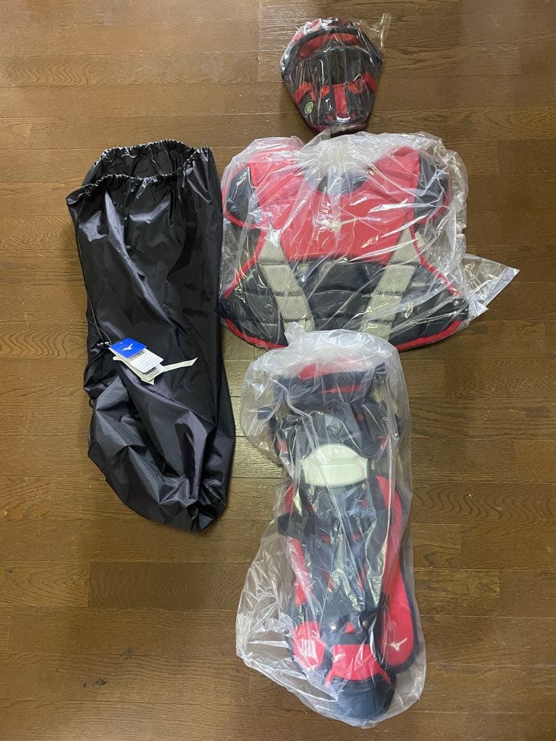 ミズノ限定　少年軟式用キャッチャー防具3点セット　赤×ネイビー　サイズS
