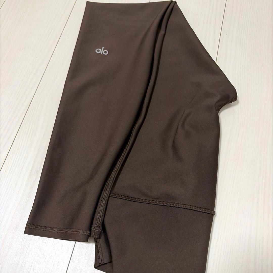 alo yoga High-Waist Airlift Legging sサイズ