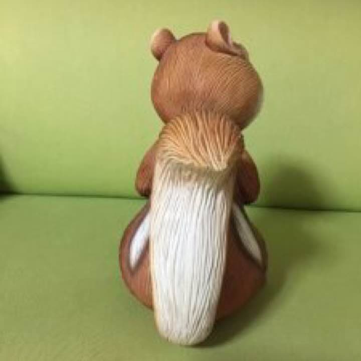 非売品レア！ディズニー☆魔法にかけられて☆リス☆フィギュア☆訳あり品☆