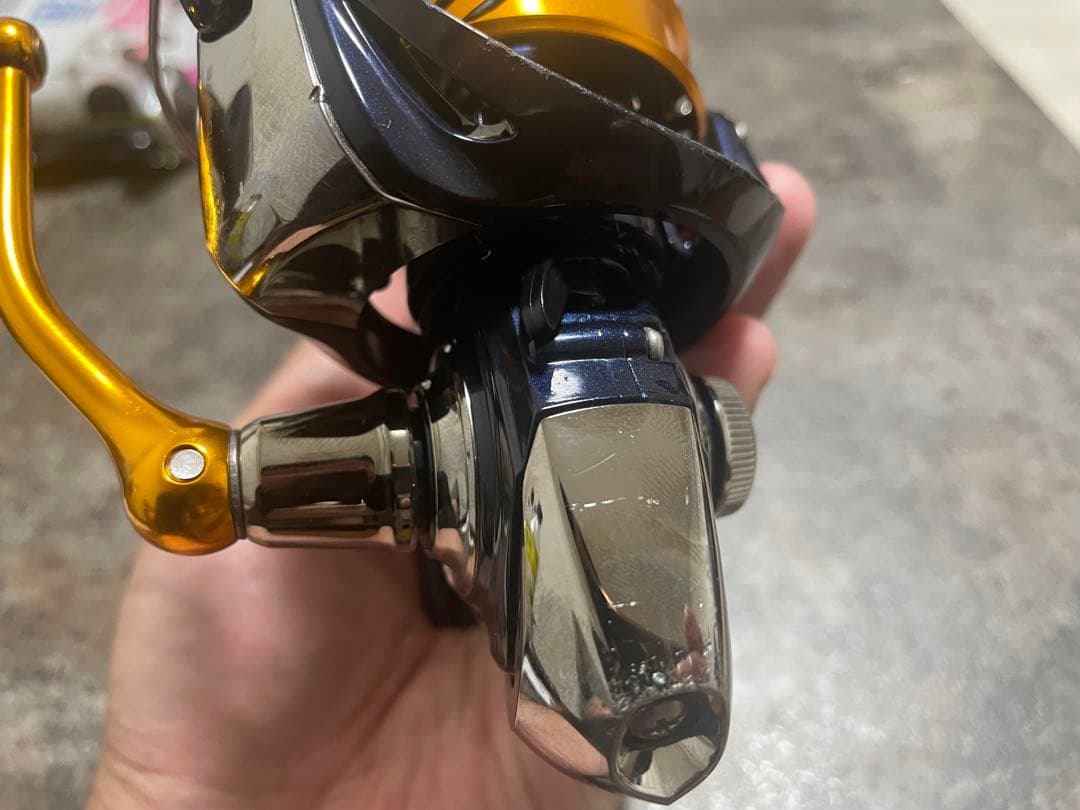 Daiwa 24レブロス　LT4000-CXH PEライン付