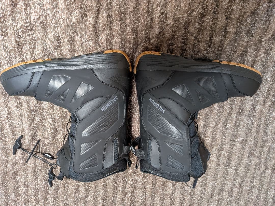 SALOMON スノーボードブーツ ブラック
