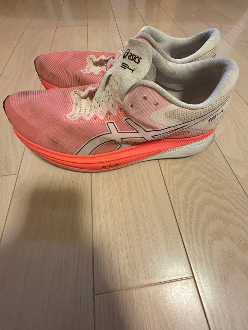 ASICS スカイ ランニングシューズ ピンク/オレンジ
