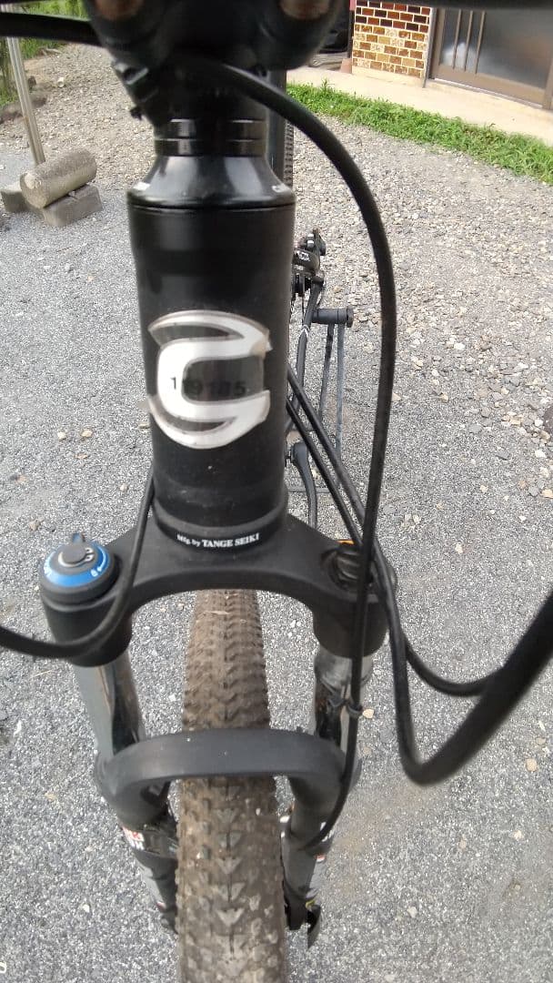 現状販売！キャノンデールMTB！F5シリーズ SLAM X7 26×2.10！