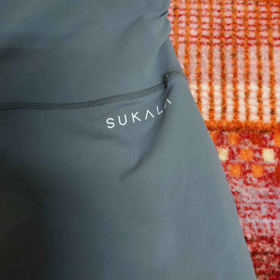 SUKALA　ワイドパンツ