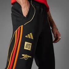 新品未使用 adidas　アーセナル × NTS UBP 上下セット　XL