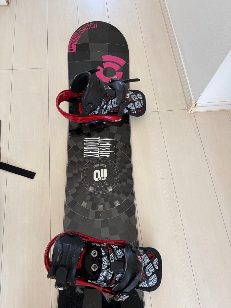 011 スノーボード 151cm バインディング付き　burton