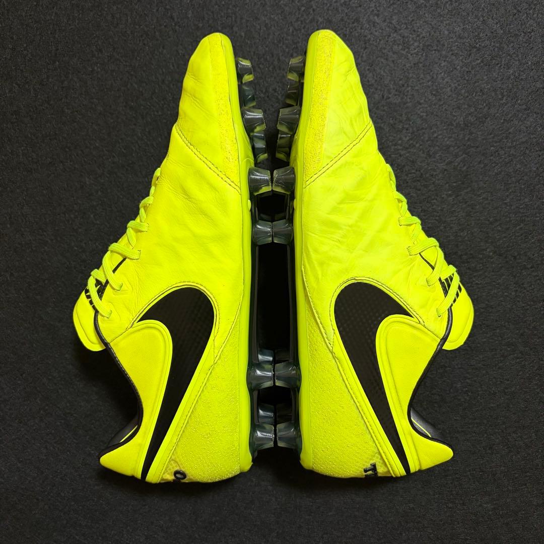 【極美品】NIKE ティエンポ レジェンド 6 HG-E