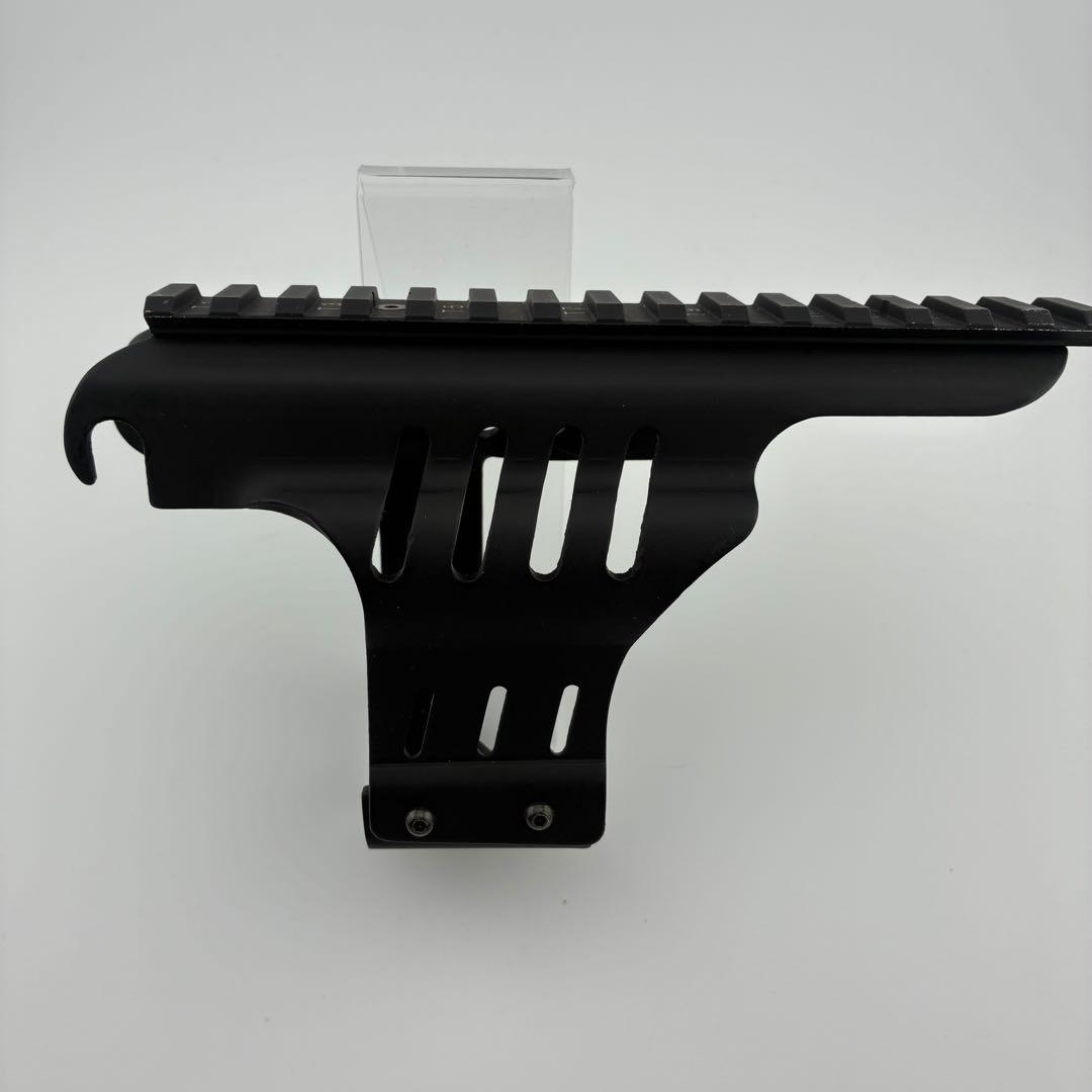 絶版品　LayLax P90用ハンドガード　AK47用マウントベース　東京マルイ